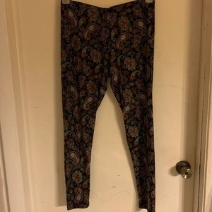 No Comment NWT Paisley leggings